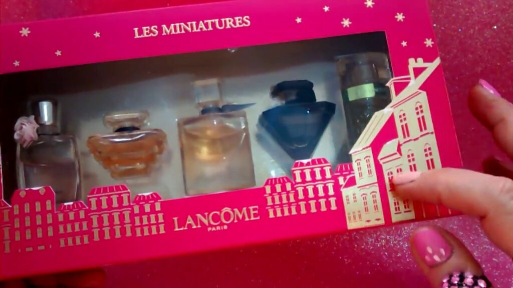 Descubre el encanto de los Set Miniaturas Lancome para la belleza en versión mini. ¡Ideal para probar nuevos productos en cualquier lugar!