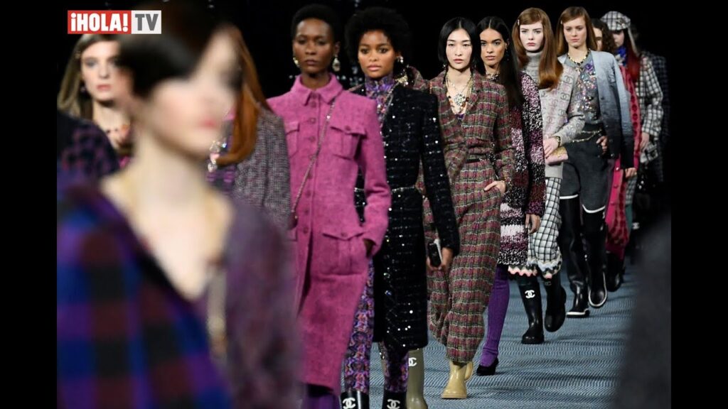 Chanel presenta su espectacular Desfile 2022: ¡Moda y estilo en acción!