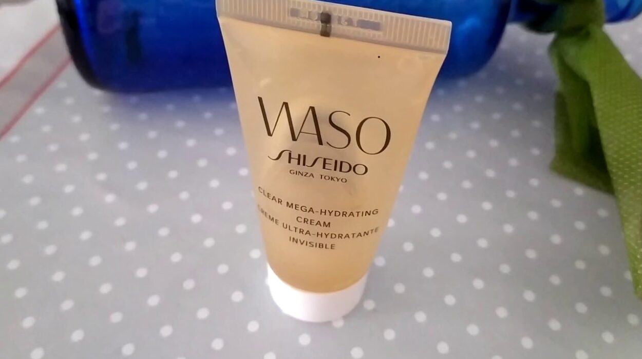 Logra una piel radiante con la Crema Ultra Hidratante Shiseido Waso