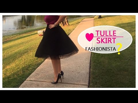 Descubre cómo combinar una falda larga de tul para lucir elegante y sofisticada